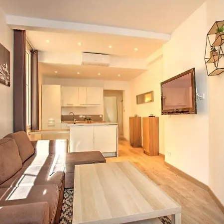 Lovely 1br Flat 15 Min Walk From La Croisette Apartmán Cannes